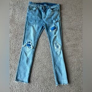 Authentic Slim Light Blue Distressed Amiri Men’s Jeans. Size 32